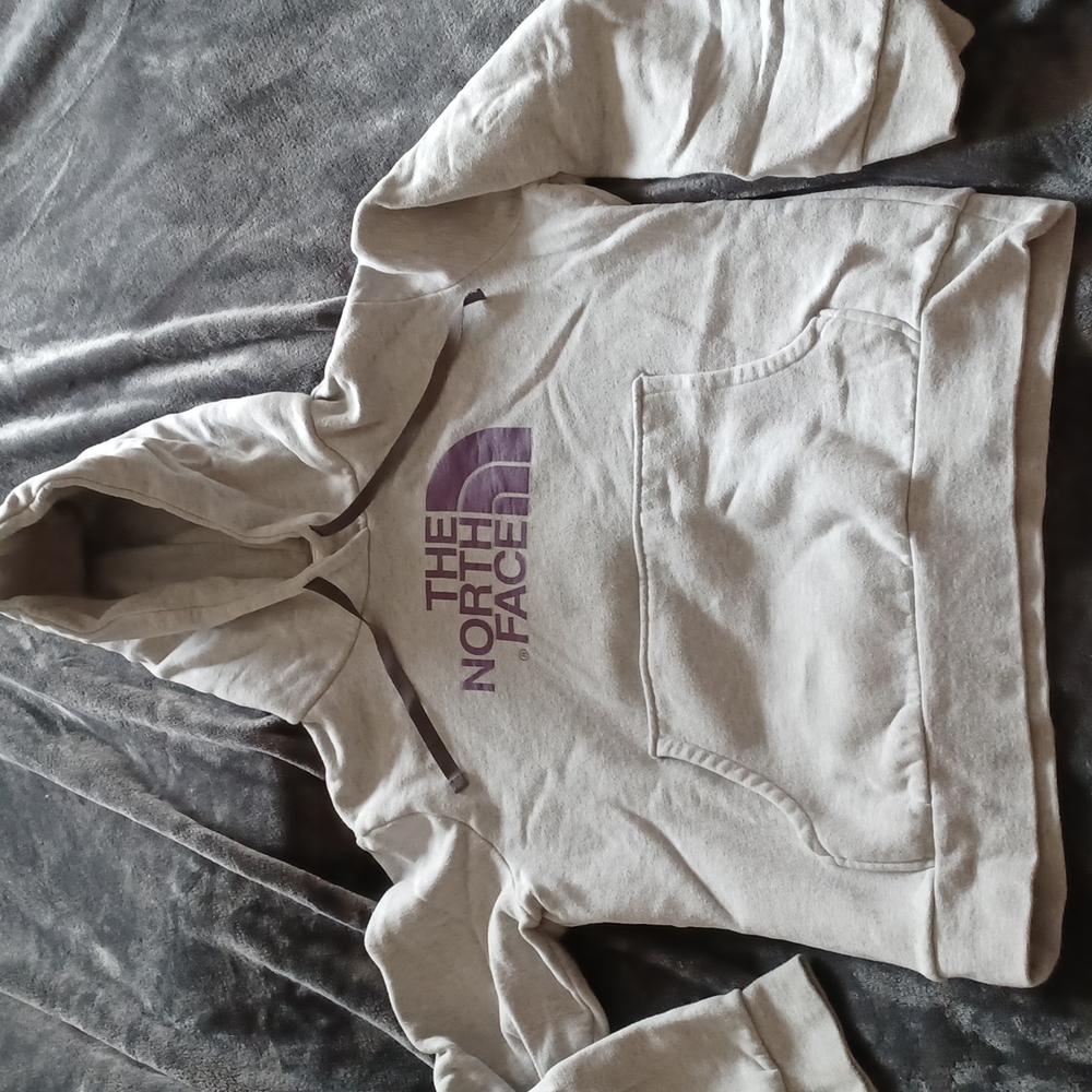 North Face Size Large Hoodie